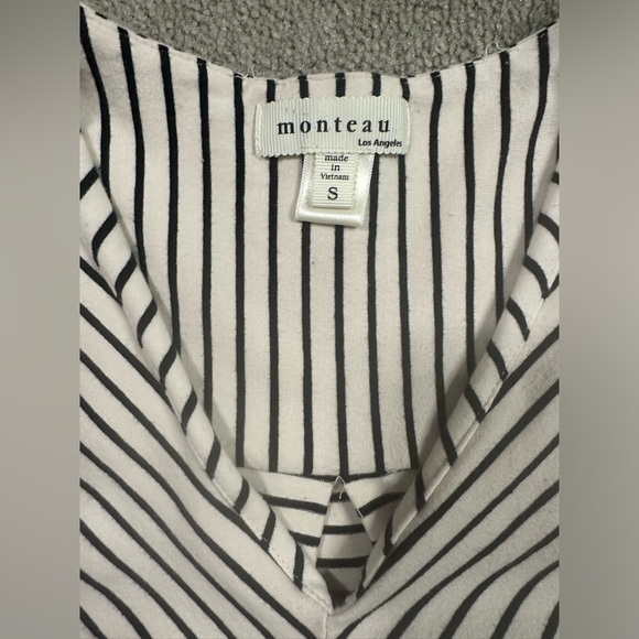 Monteau V-neck‎ striped dress with pockets Size Small - Picture 8 of 9